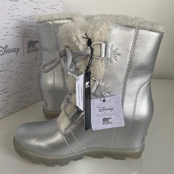 Sorel X Disney Joan of Arctic Wedge Boots Frozen ll Size Women’s 6.5 RARE - Picture 8 of 16